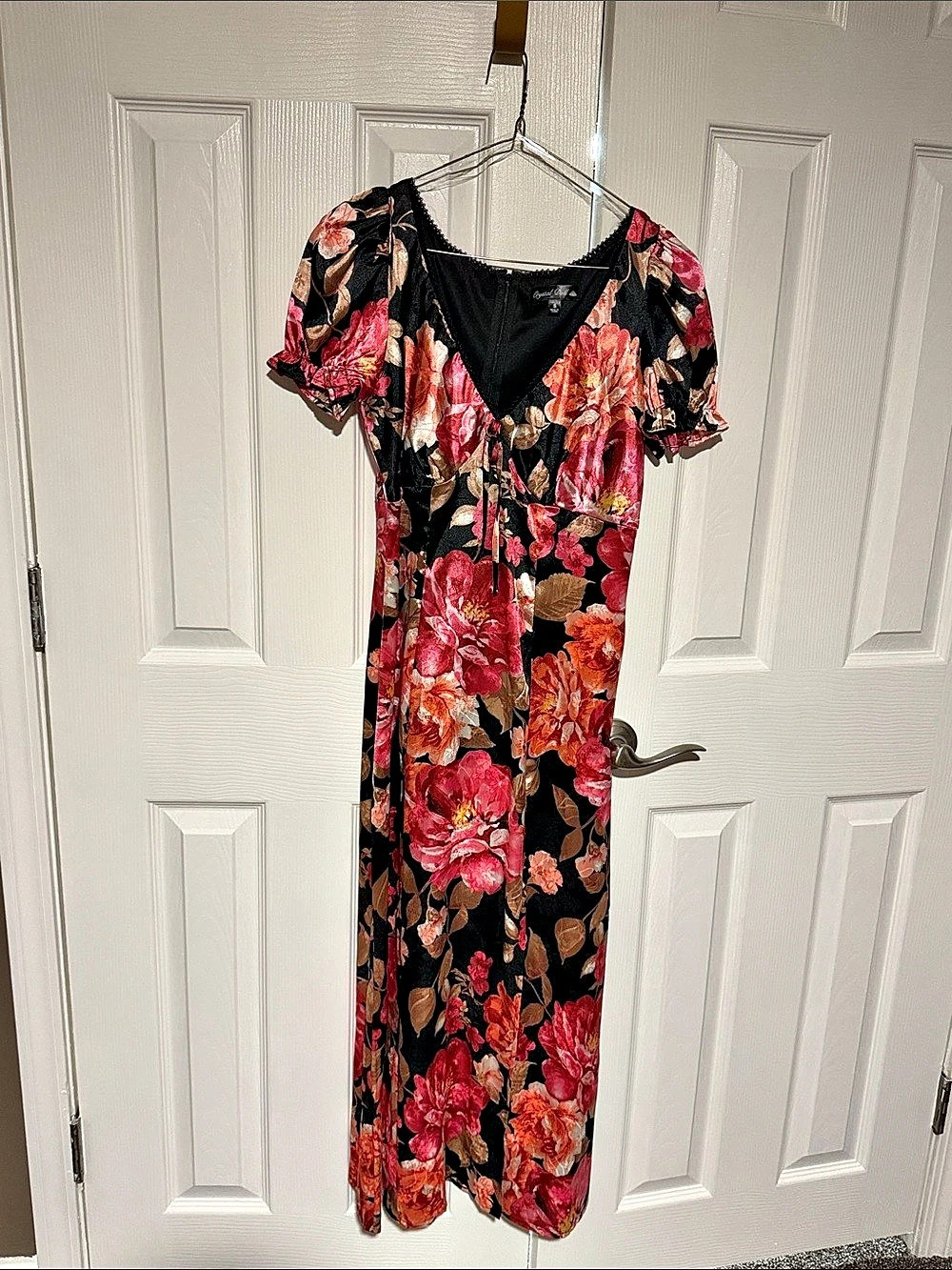Crystal Doll Floral Maxi Dress in Black & Pink Size Small NWT